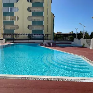 House Amendoeiras , Moura Apartamento